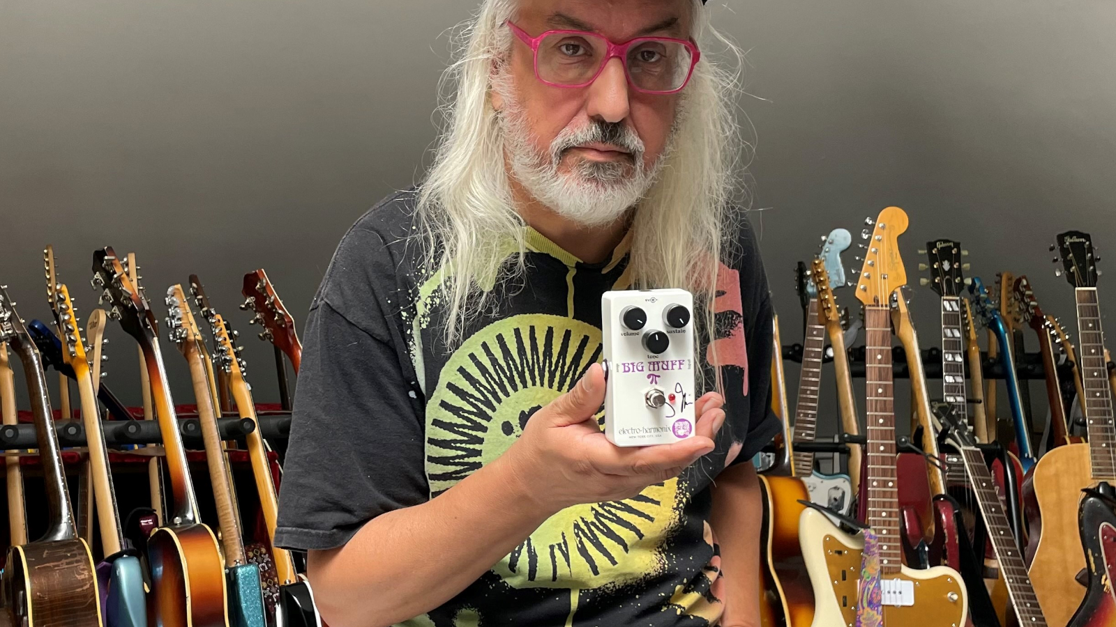 J Mascis