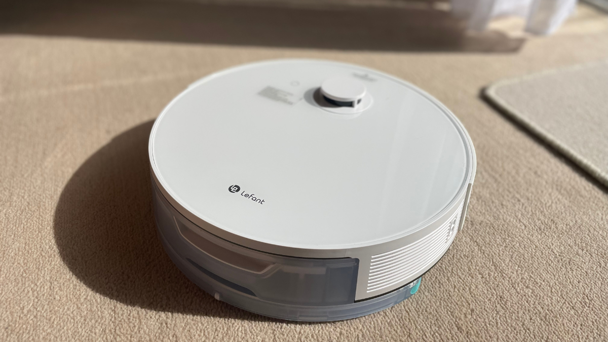 The Lefant M1 robot vacuum review: good cleaning and affordable Lidar