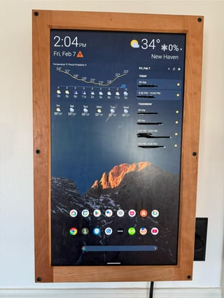Maker builds cool Raspberry Pi Home dashboard with an old touchscreen ...