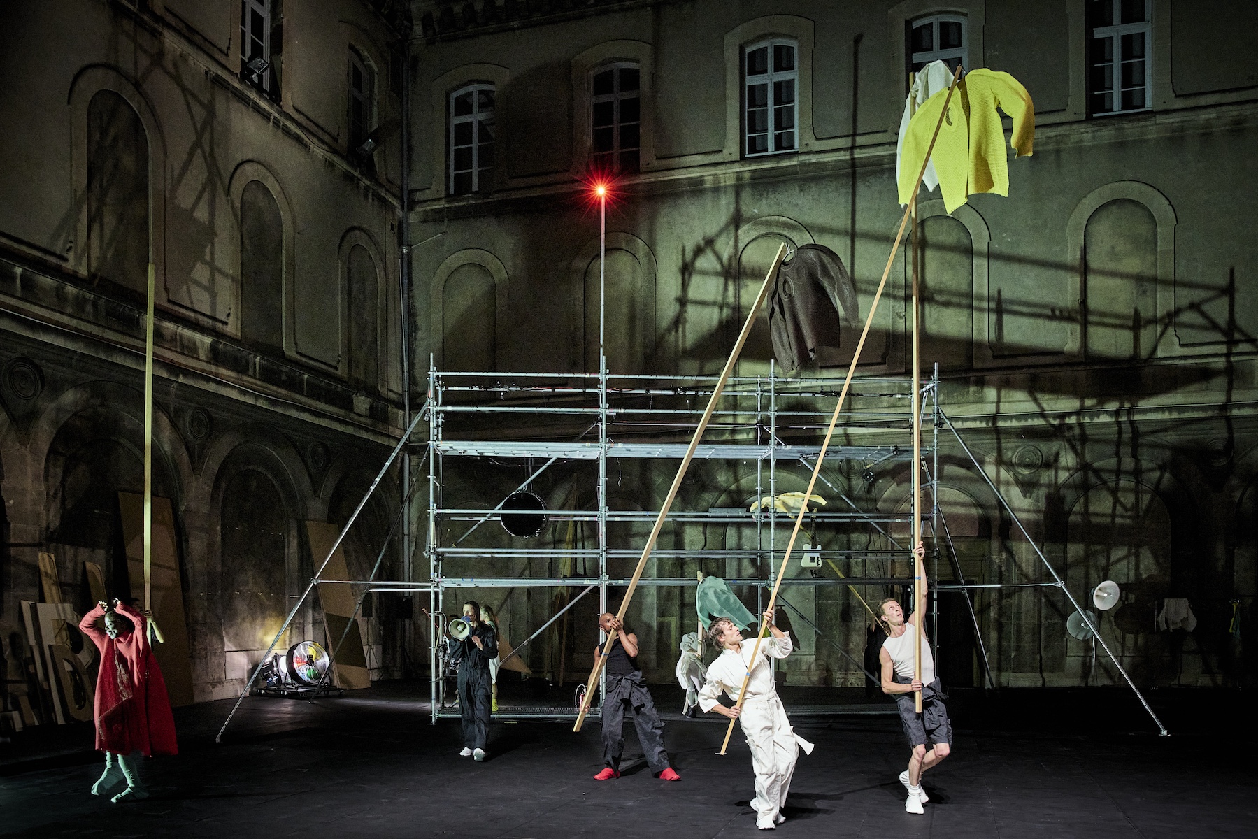 Satoshi Kondo Costumes for N&amp;eacute;mo Flouret&amp;rsquo;s Contemporary Dance Piece, Derniers Feux
