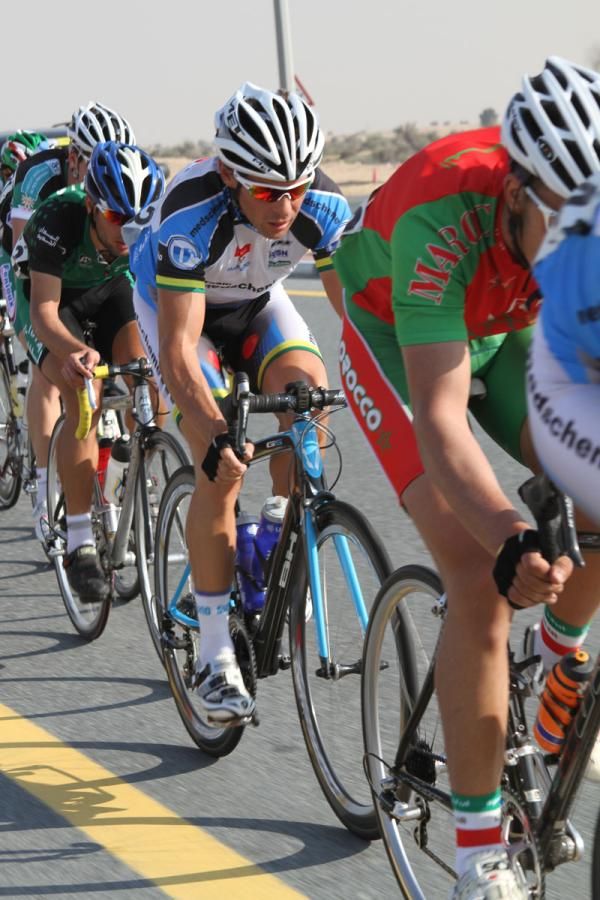 Lange follows Lahsaini's wheel