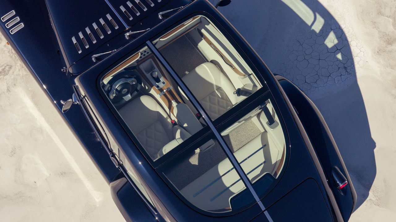 Details of the Morgan Midsummer Coup&eacute;'s glazed roof