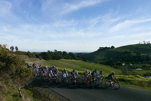 The leading riders on the climb at Mt.Misery.