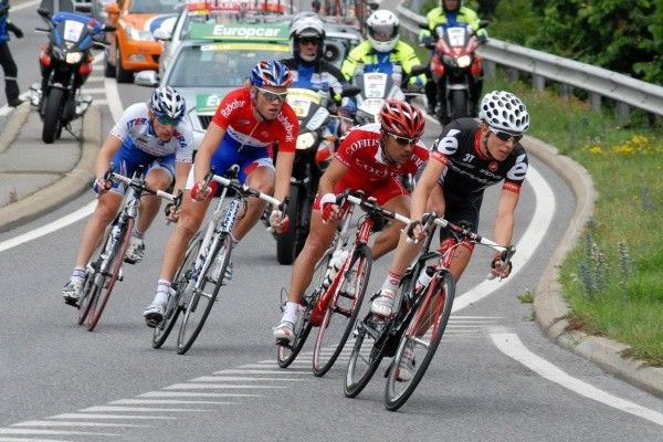 Marcel Wyss (Cerv&eacute;lo TestTeam) leads the escape.