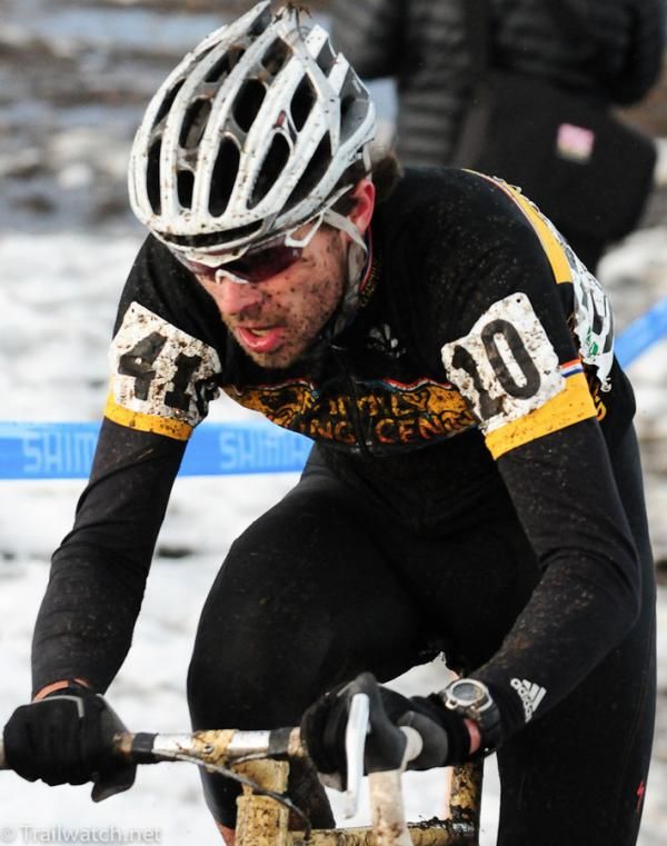 Aaron Bradford (Specialized-On Site Ultrasound) racing to the third step on the podium.