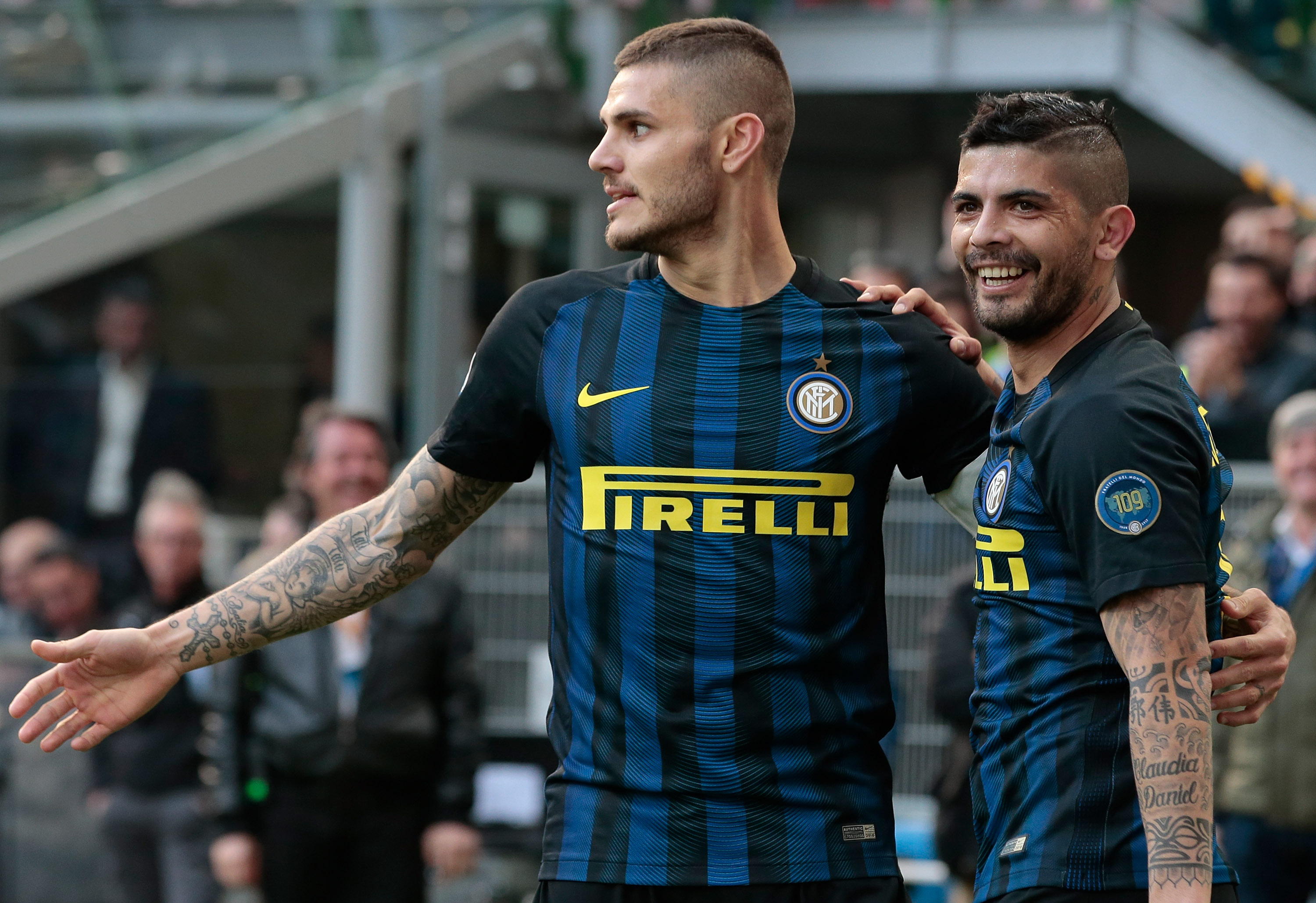 Mauro Icardi and Ever Banega celebrate a goal for Inter against Atalanta in March 2017.