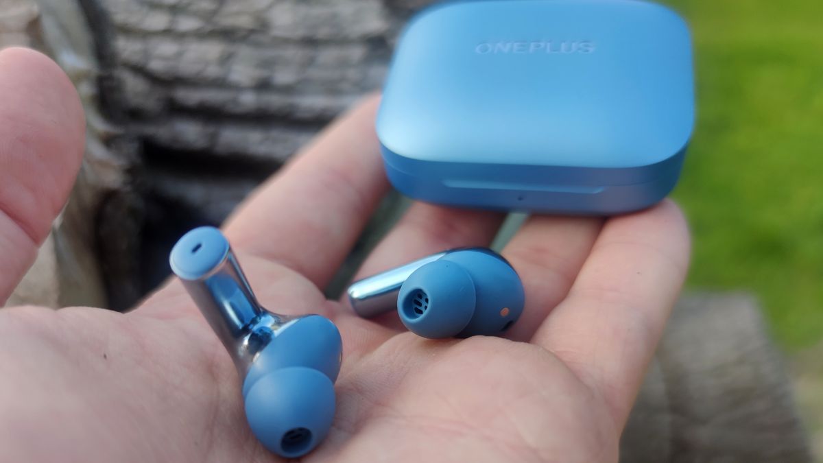 oneplus buds 3 earbuds review