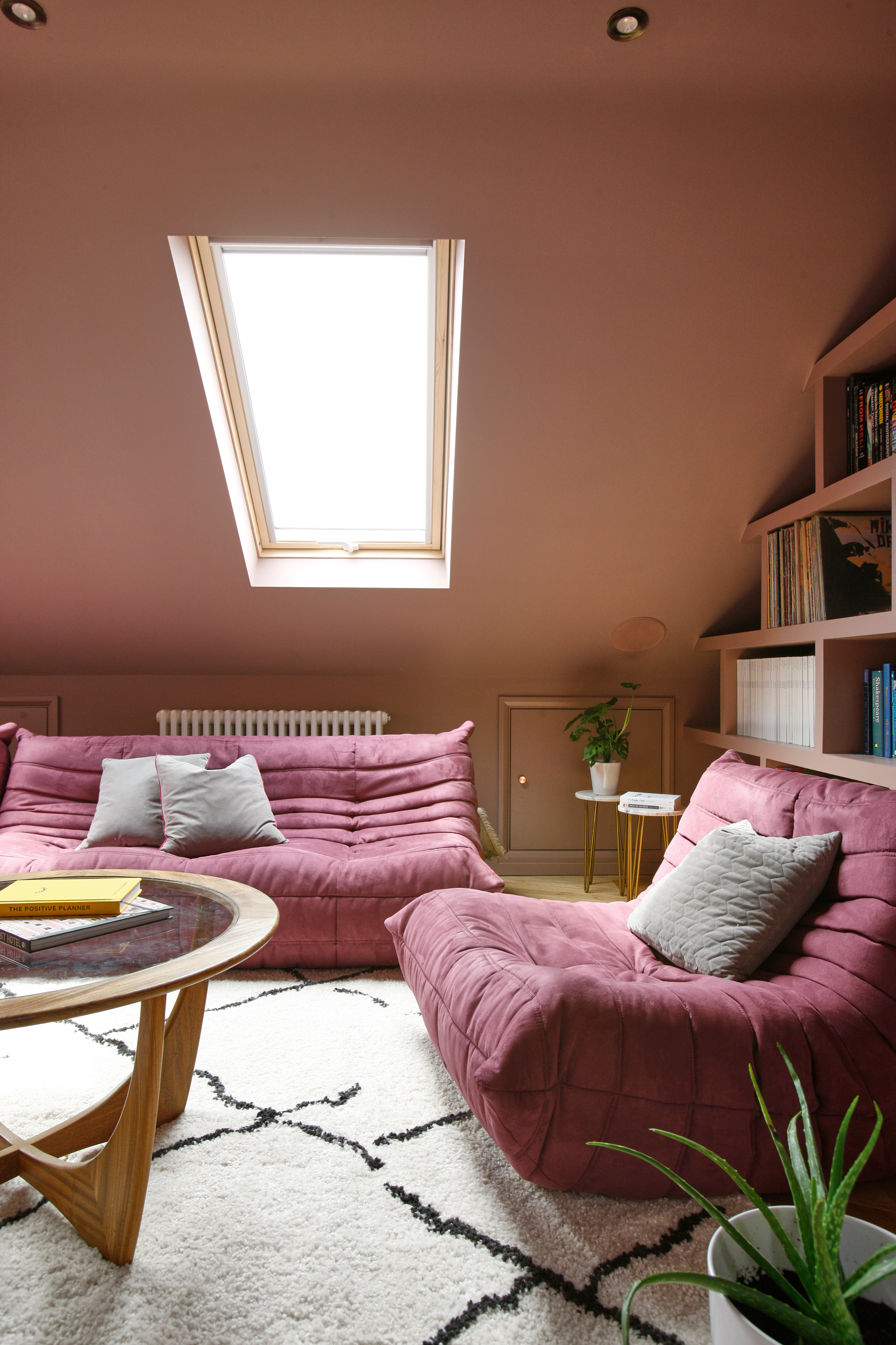 Pink living room in an attic