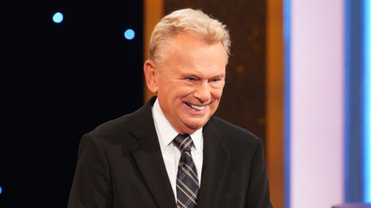 Wait, Pat Sajak's Actually Not Fully Retired From Wheel Of Fortune Yet ...