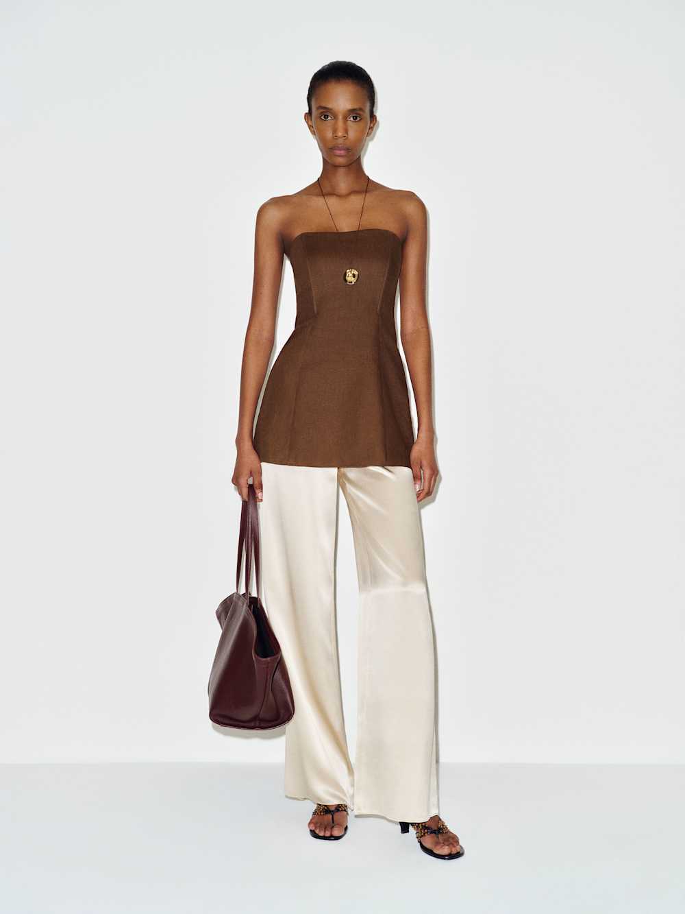 Aurina Linen Top