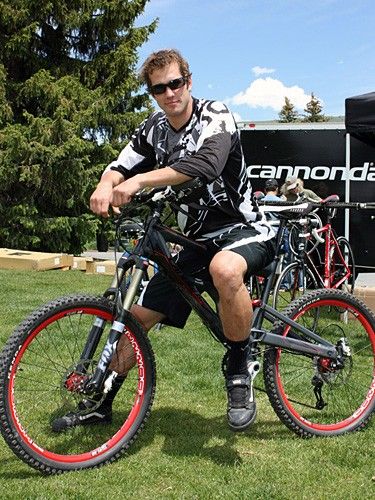 Sugoi also continues to offer a wide range of off-road gear.