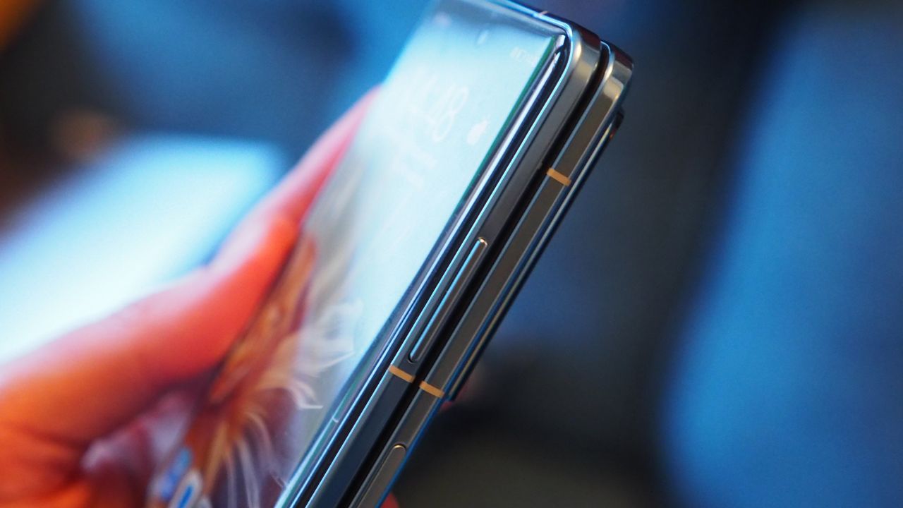 Honor Magic VS folding phone