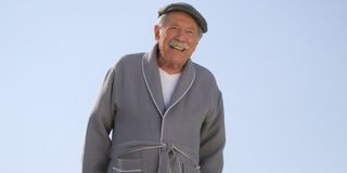 Pops (George Segal) smiling on The Goldbergs (2020)