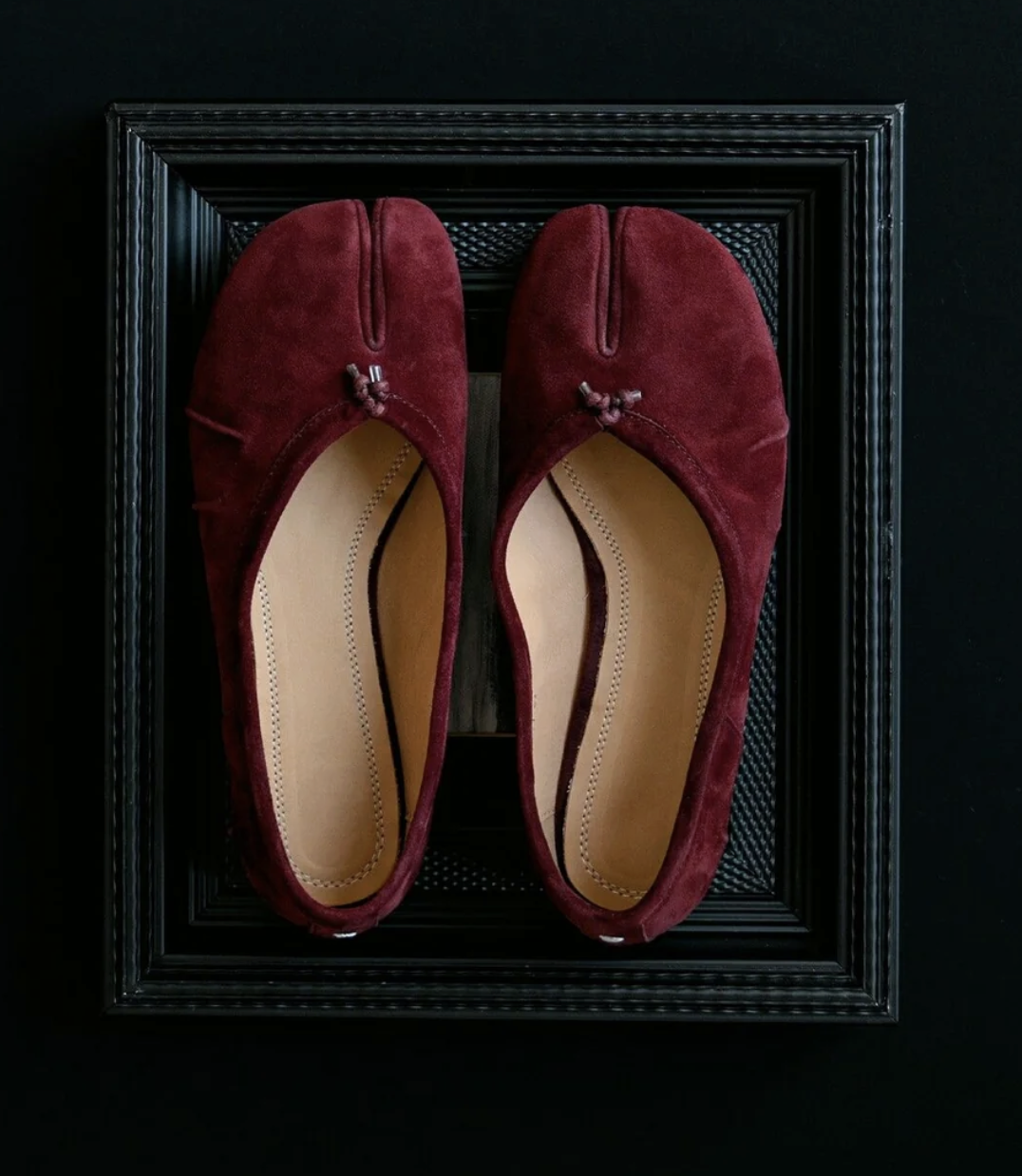 Atorie, Suede Tabi Flats
