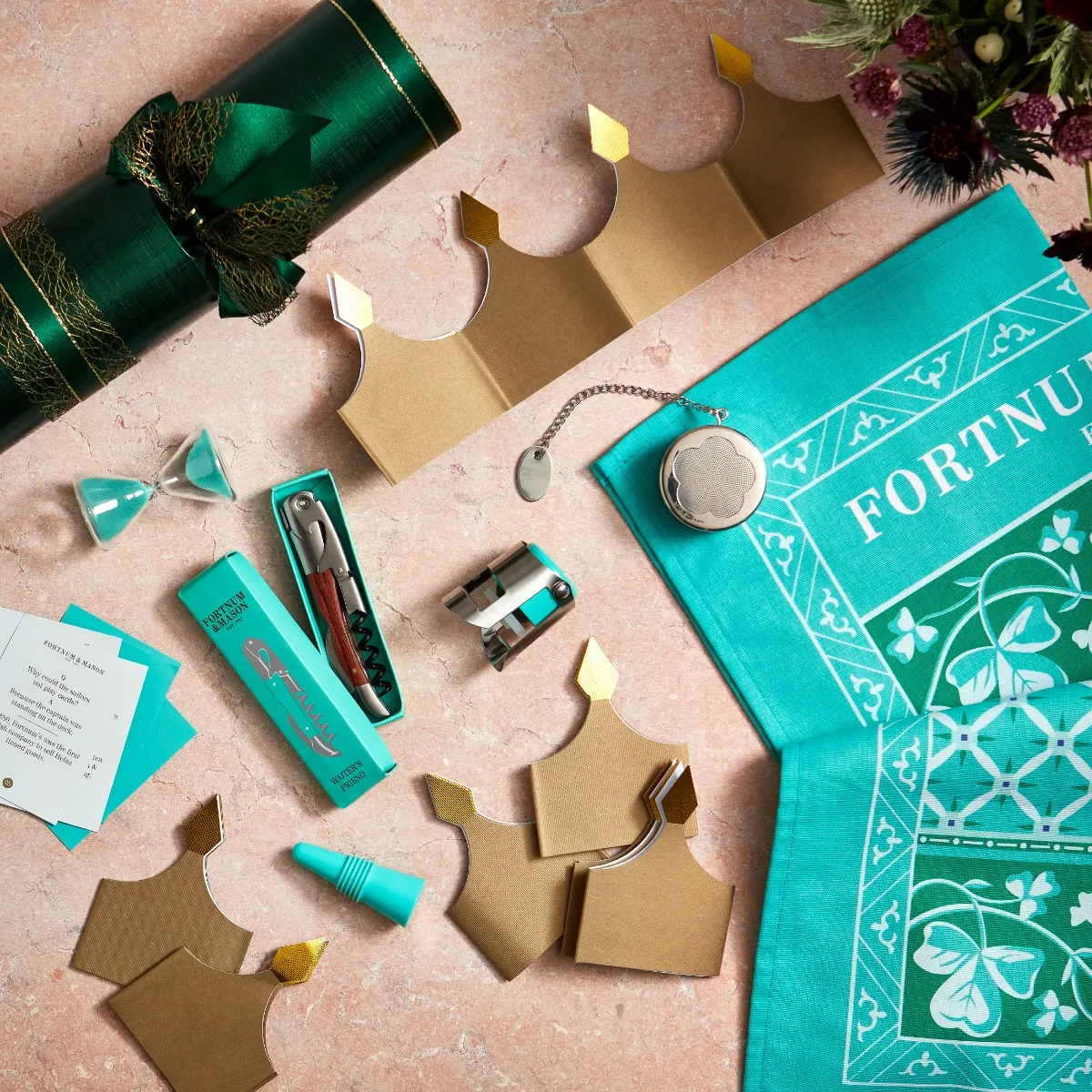 Fortnum &amp;amp; Mason, Green Velvet Crackers