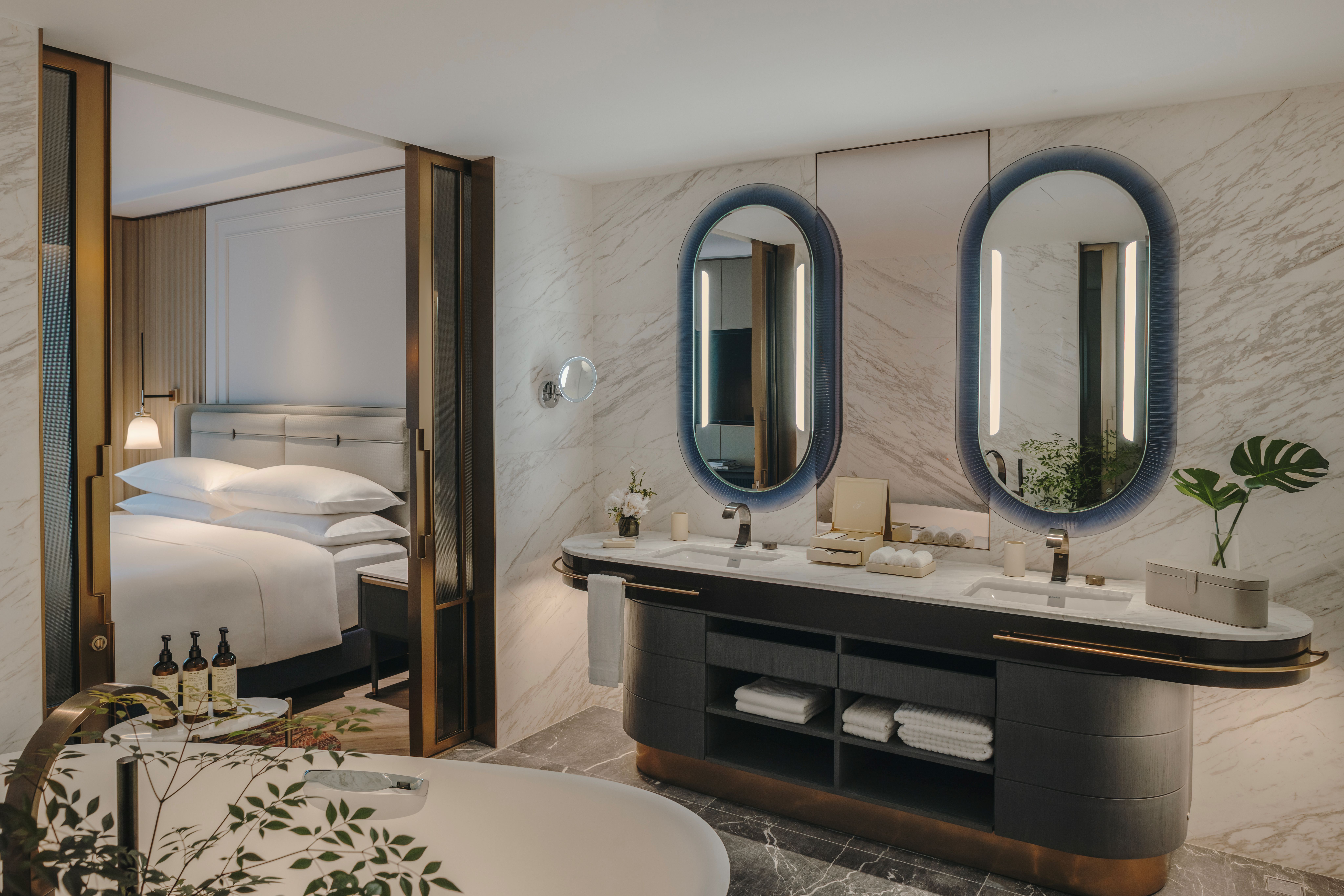 fairmont hanoi review