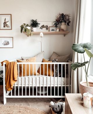 Ikea baby nursery ideas Gulliver cot @thefeelingsneutral_
