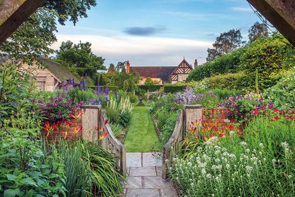 Houses for sale with impressive gardens: Wollerton Old Hall, Wollerton, Market Drayton