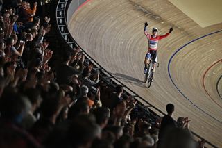 Gavin Hoover won the elimination on round 3 of the UCI Track Champions League in London