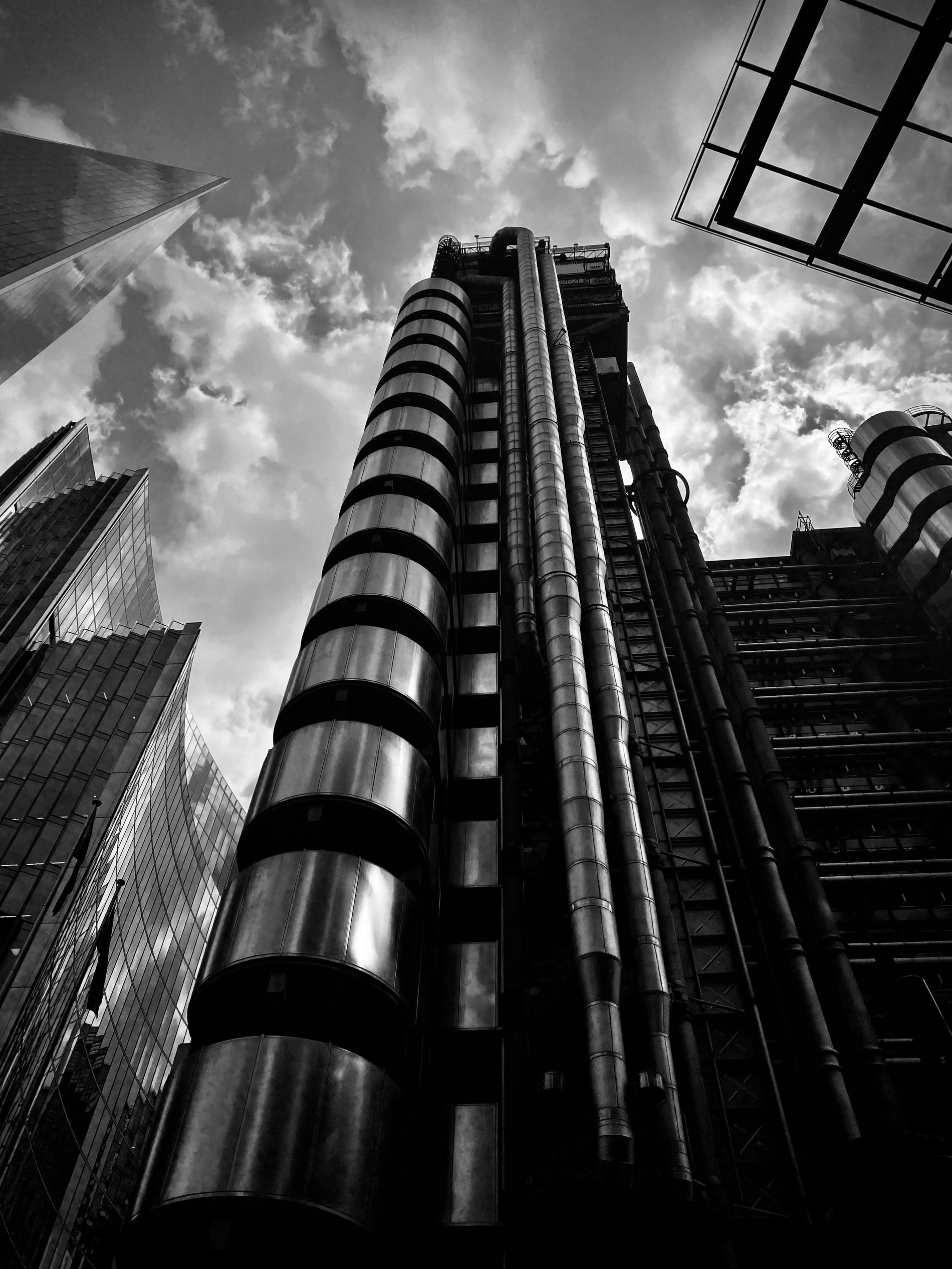 GuruShots - Monochrome Moments Jan 26