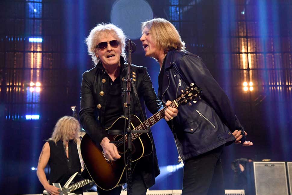 Ian Hunter and Joe Eliott onstage