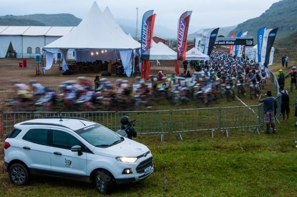 The start of stage 2 in Mucuge