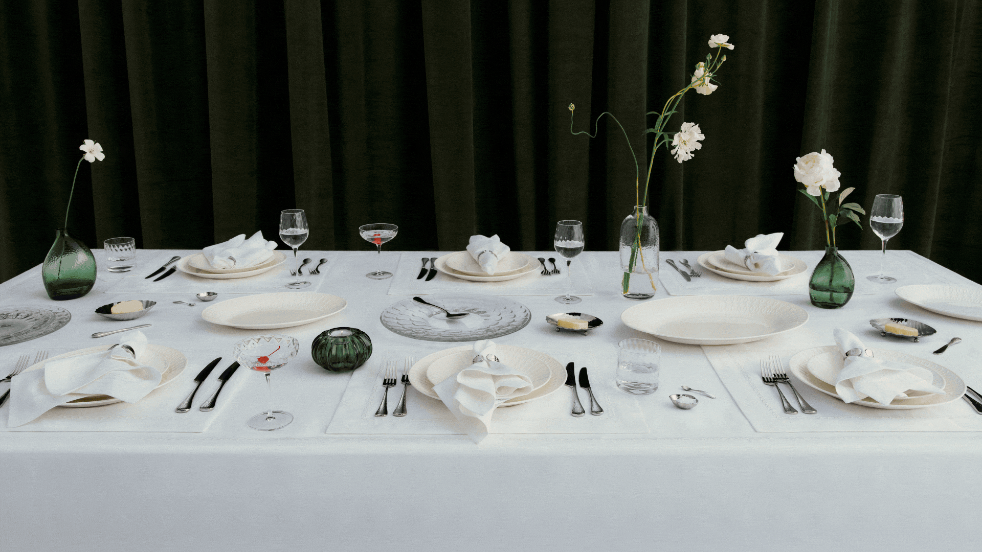 gif of Westwing x Victoria Beckham tableware collection