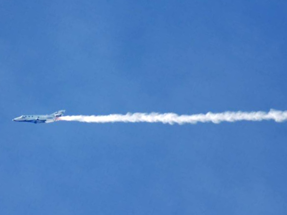 Virgin Galactic&#039;s SpaceShipTwo flies on fourth glide flight in Jan. 2011.