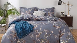 blenDo Blue Grey Golden Floral duvet cover set