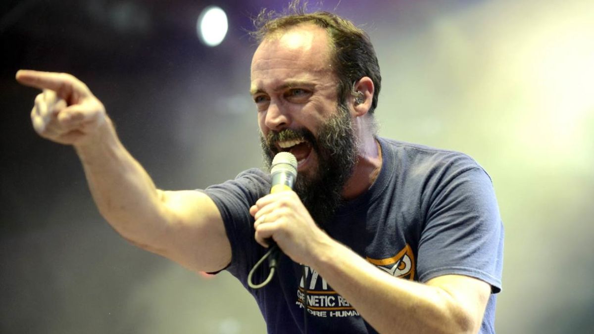 Clutch Fallon thanks Paris for 'moving' show | Louder