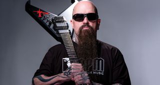 Kerry King with his new signature Dean