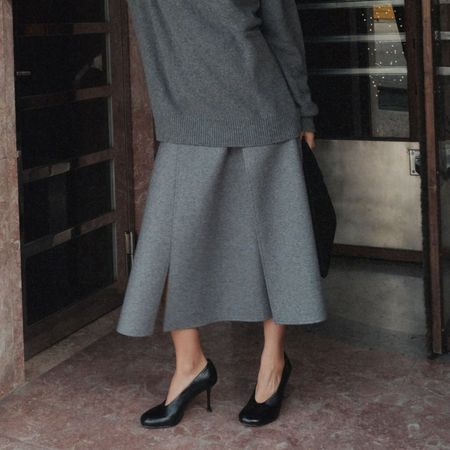 @deborabrosa wearing one of the top heels trends 2026.