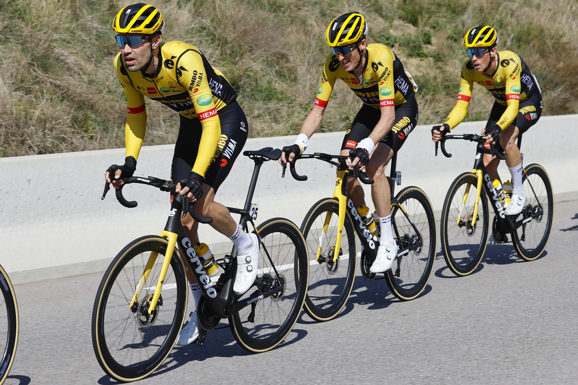Volta Ciclista a Catalunya 2022 - 101st Edition - 3rd stage Perpinya - La Molina 161 km - 23/03/2022 - Tom Dumoulin (NED - Team Jumbo - Visma) - photo Luis Angel Gomez/SprintCyclingAgencyÂ©2022