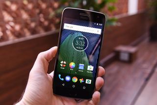 Moto G5/G5 Plus Launcher / ClockWeather widget on Moto G4/G4 Plus 