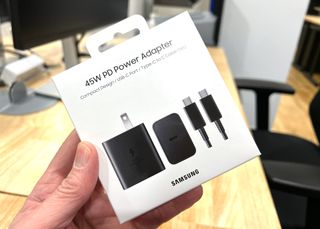 Samsung Galaxy S22 Ultra 45W PD Power Adapter