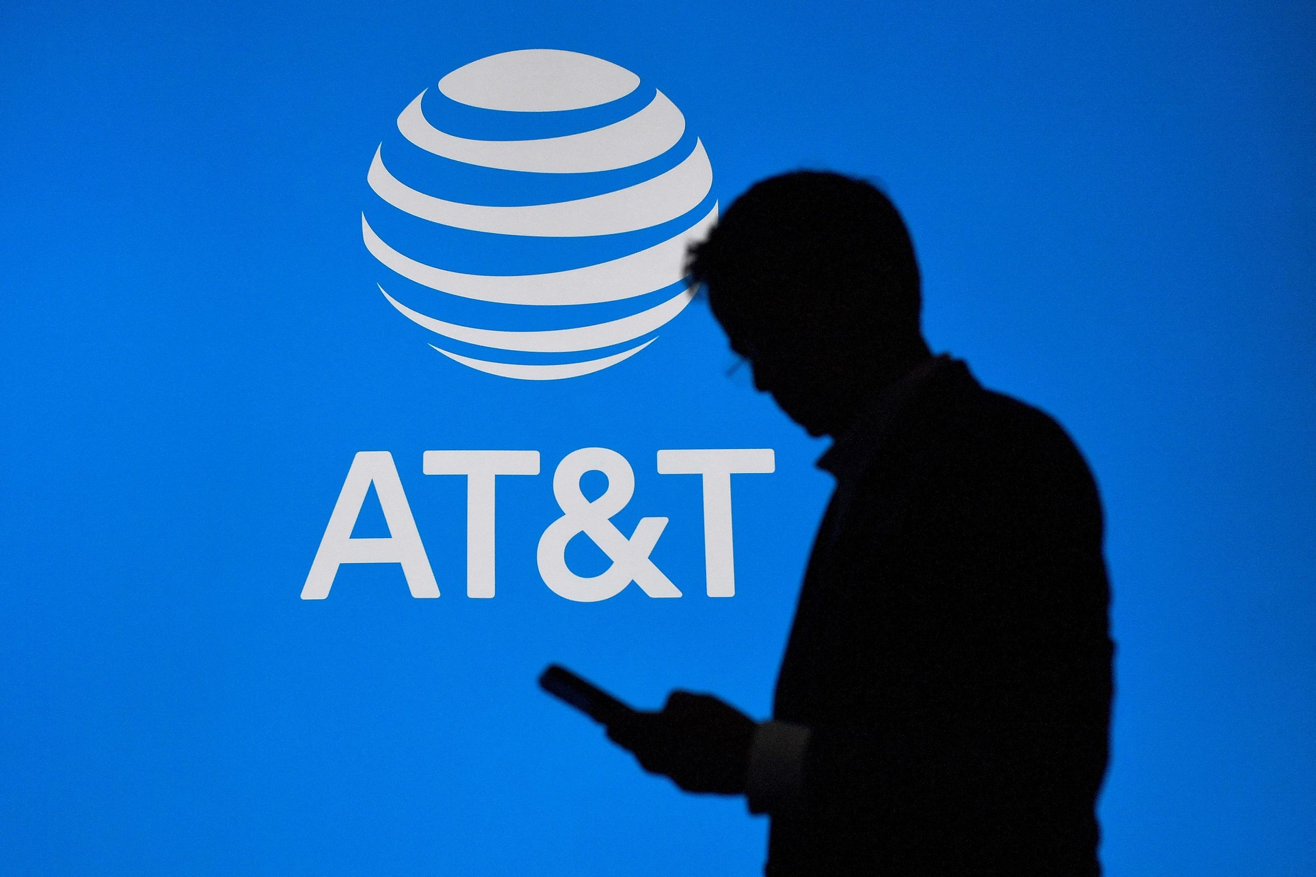 Get the Lead Out: AT&T Stock Ticks Up From Historic Low as Company ...