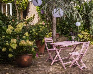 Farrow & Ball garden furniture