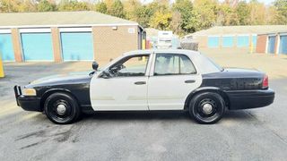 Ford Crown Victoria police car