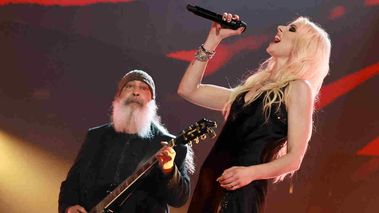 Taylor Momsen performing with Soundgarden at the 2025 Rock And Roll Hall Of Fame