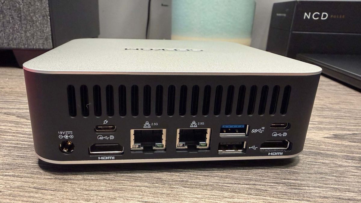 Geekom A9 Max AI mini PC