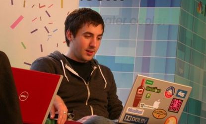 Kevin Ross, the founder of Digg, leaves his social media site behind, a signal to many that the link-sharing site is on its last legs.