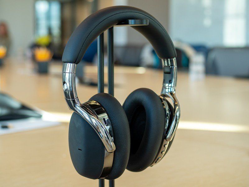 Montblanc Smart Headphones