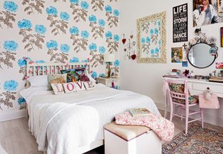 Teen bedroom with floral wallpaper