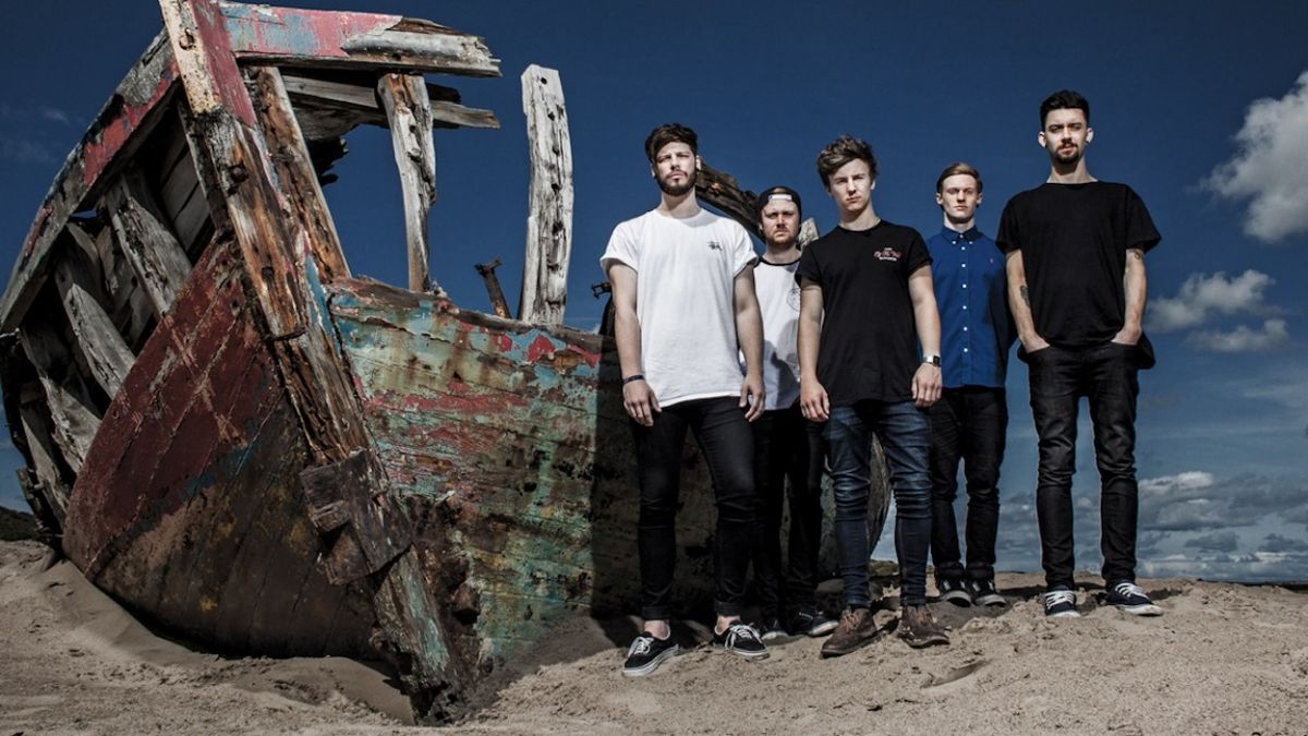 Hot New Band Oceans Ate Alaska Louder