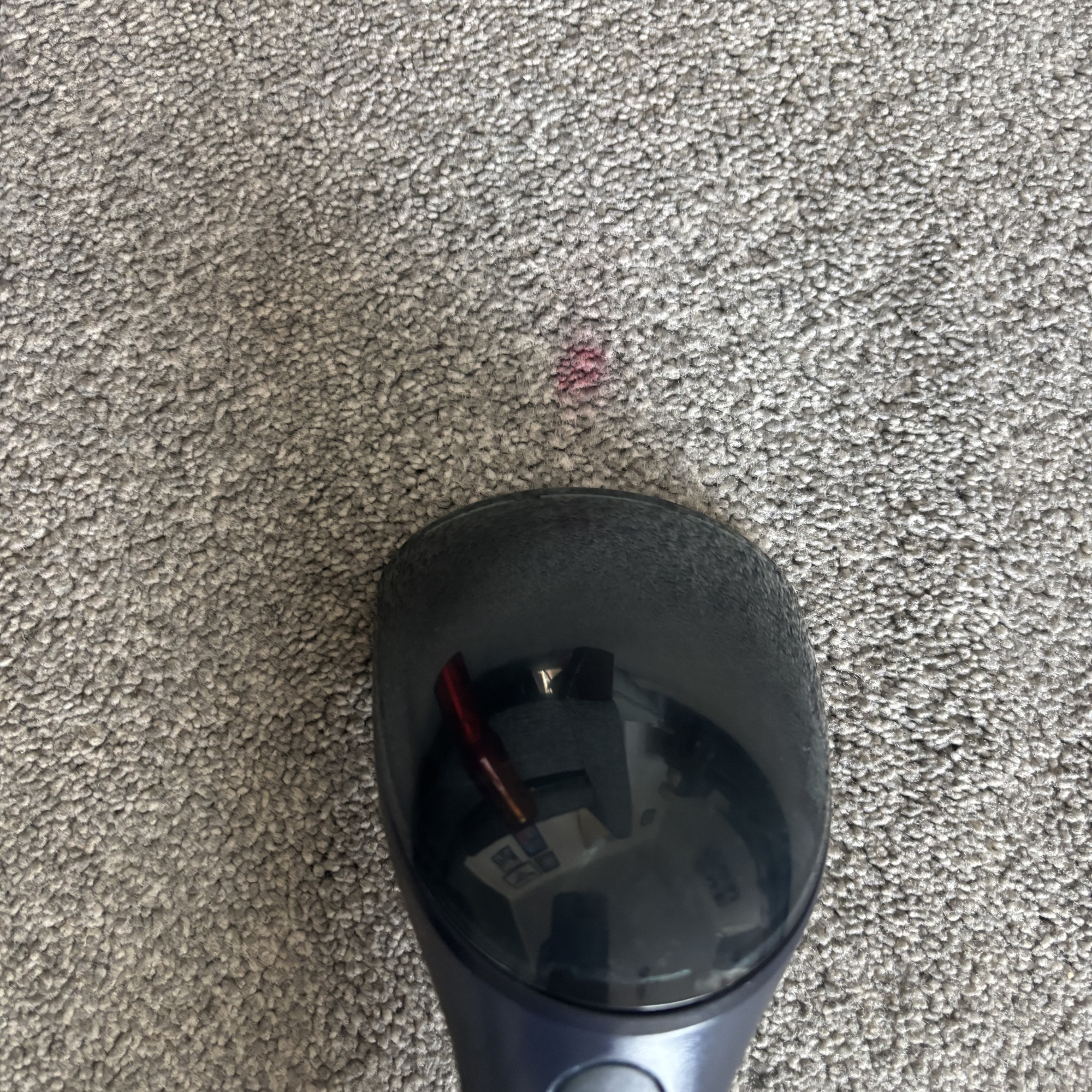 Beldray Spot Lift Pro Carpet Cleaner to clean marks on grey carpet
