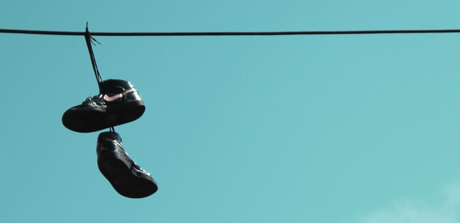 Shoes on wire, folklore, urban legends