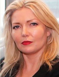 Angela Madden's avatar
