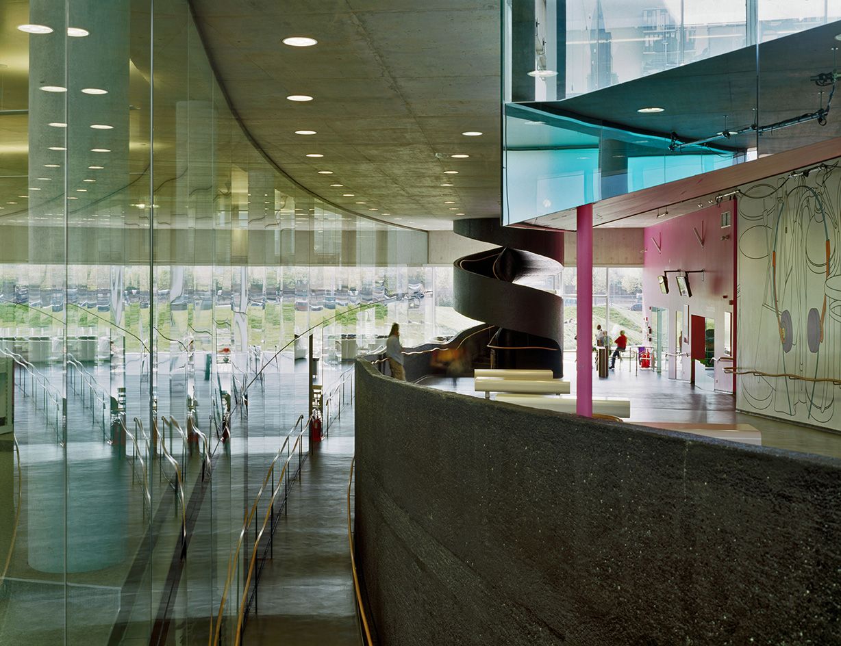 Herzog und de Meuron. Libanese Dance Centre, London 1997-2003