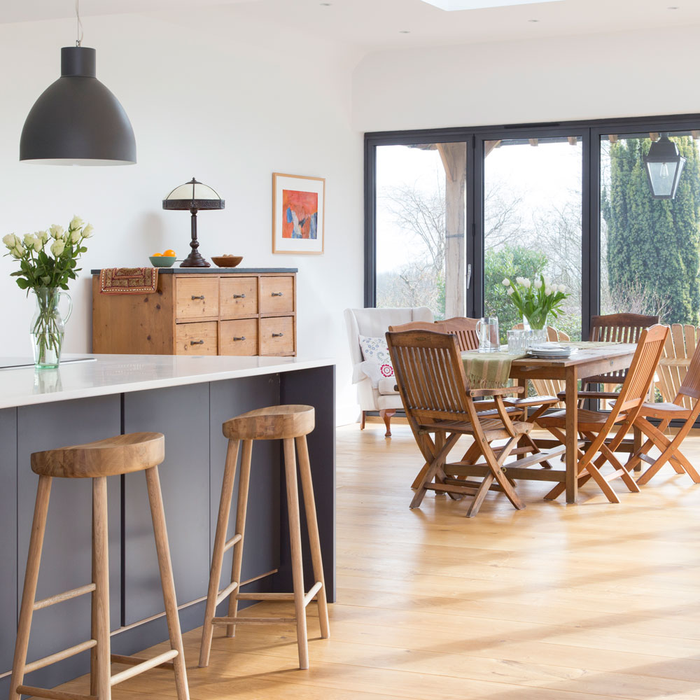 Freestanding kitchen ideas – for those seeking a more relaxed approach ...