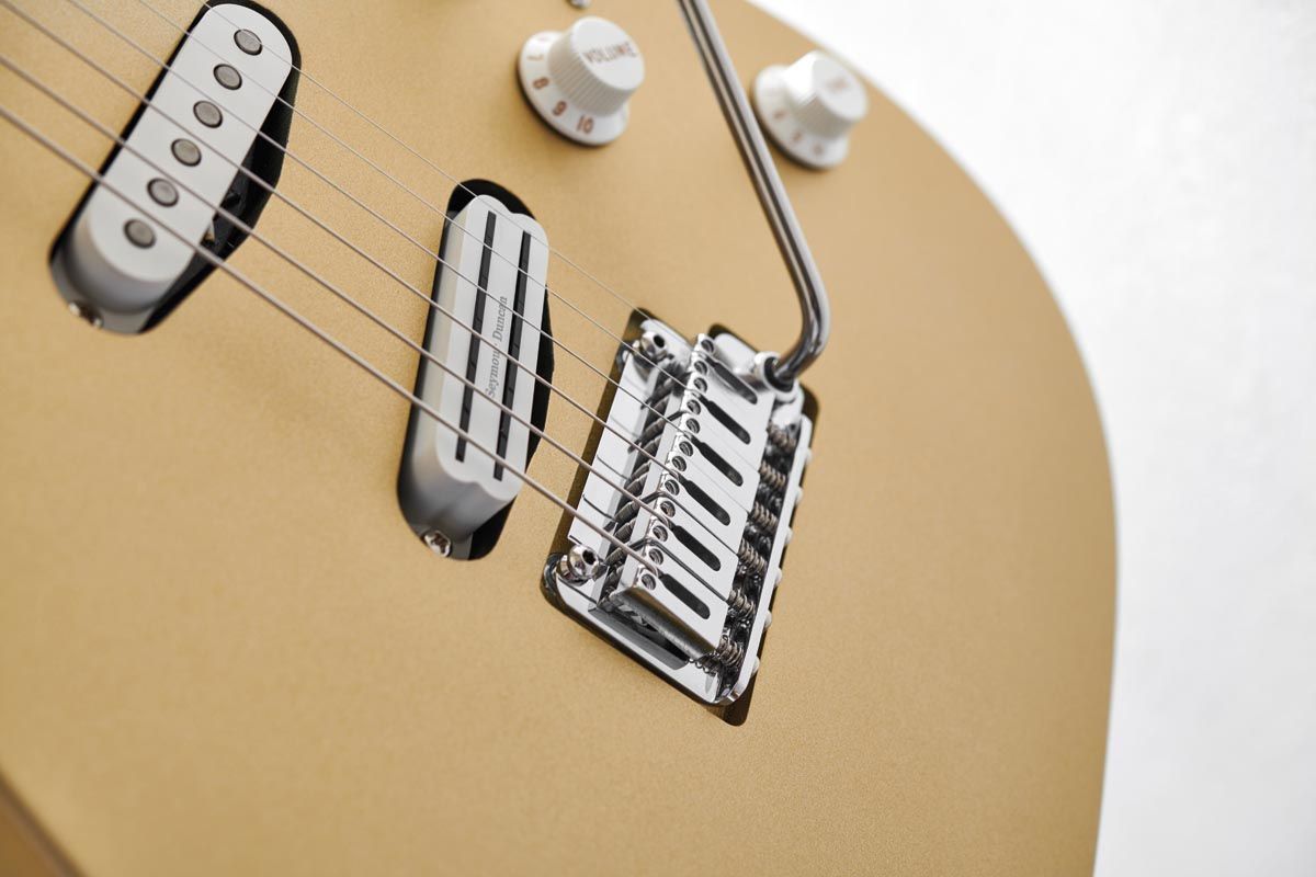 The Gotoh Custom 510 is a very stable vibrato, on what is a very stable guitar.